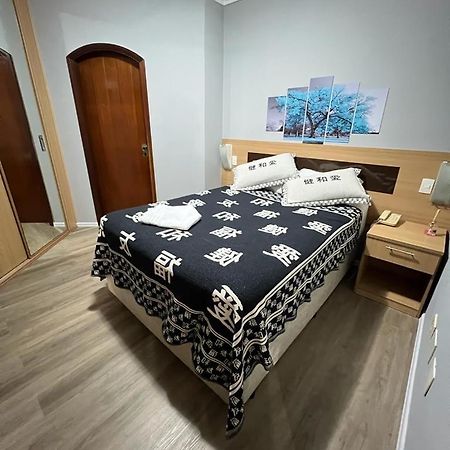 Apartament Flat No Gonzaga Com Estacionamento Incluso Santos  Zewnętrze zdjęcie