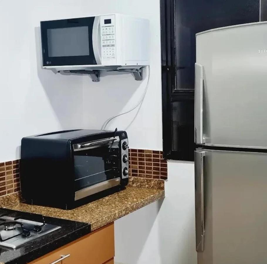 Apartament Flat No Gonzaga Com Estacionamento Incluso Santos  Zewnętrze zdjęcie