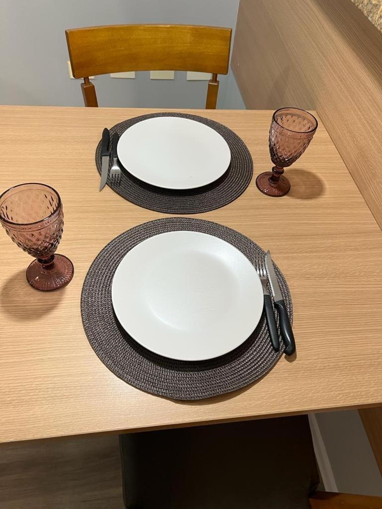 Apartament Flat No Gonzaga Com Estacionamento Incluso Santos  Zewnętrze zdjęcie